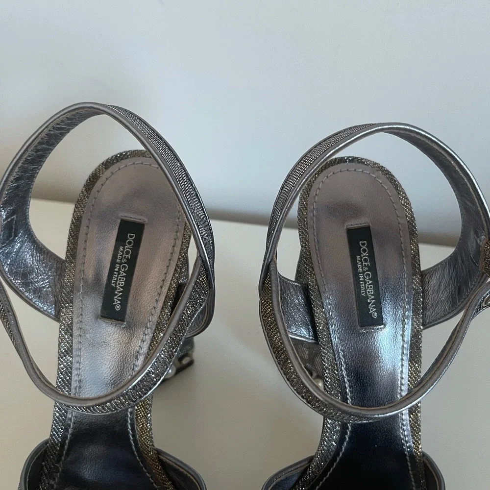 AUTHENTIC DOLCE & GABBANA ALTA MODA RUNWAY HEELS - Picture 15 of 17